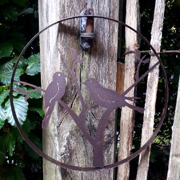 Cercle décoratif 2 oiseaux diamètre 35 cm à suspendre ou à poser en fer brun